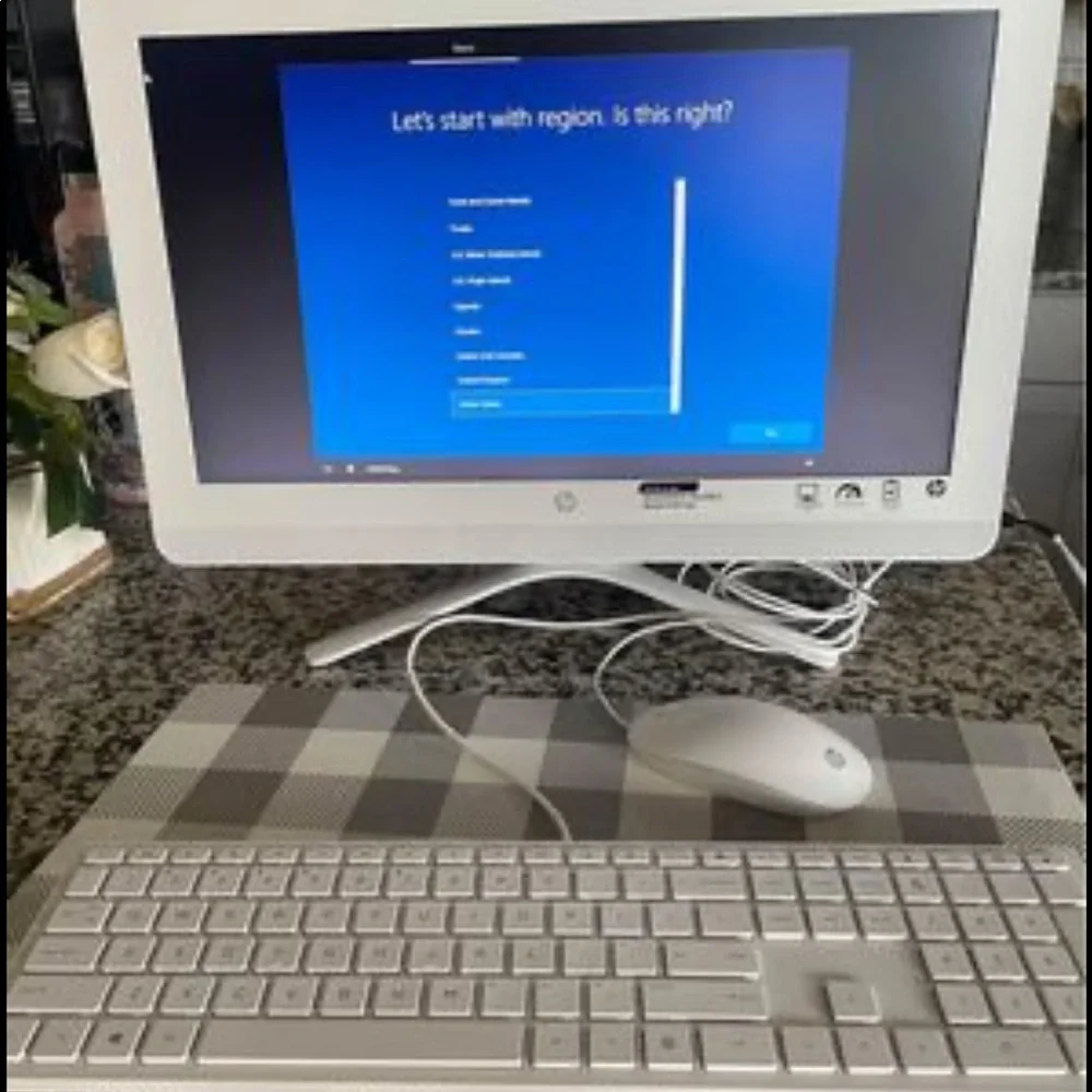 HP all in one desk top computer